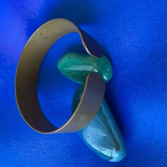 Cuff - Picture 3 of 3